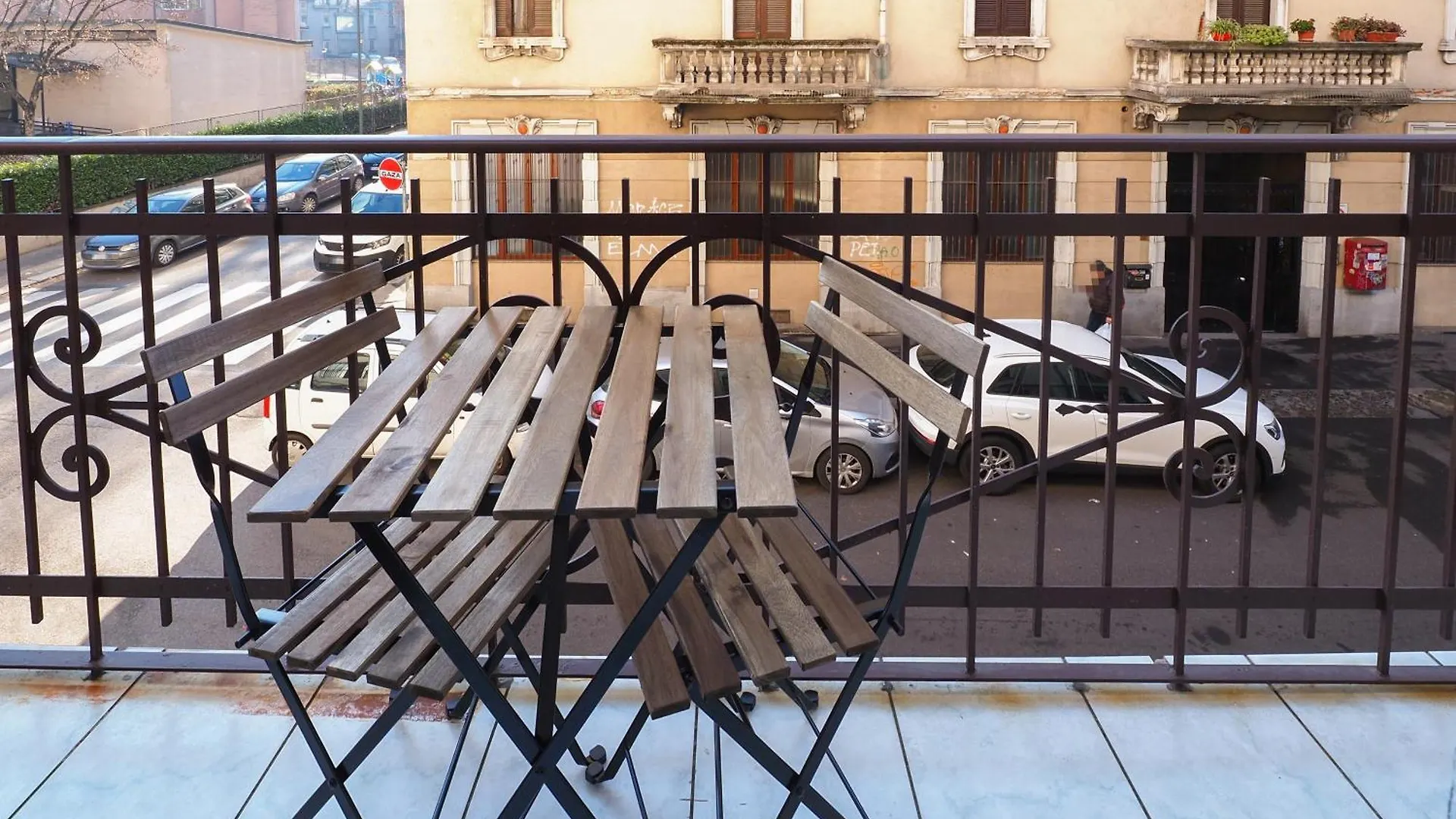 Apartament Primopiano - Russo Mediolan 0*,